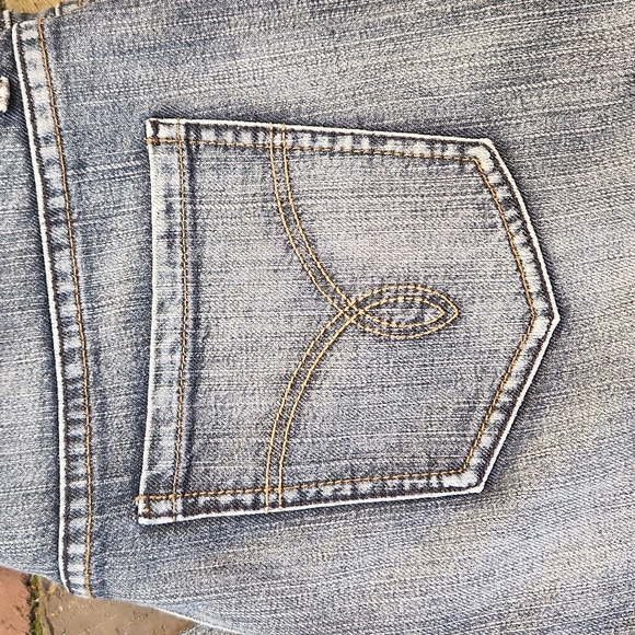 Chicos Denim black stonewash Jeans, size 10, (chico's 1.5) - Picture 2 of 7